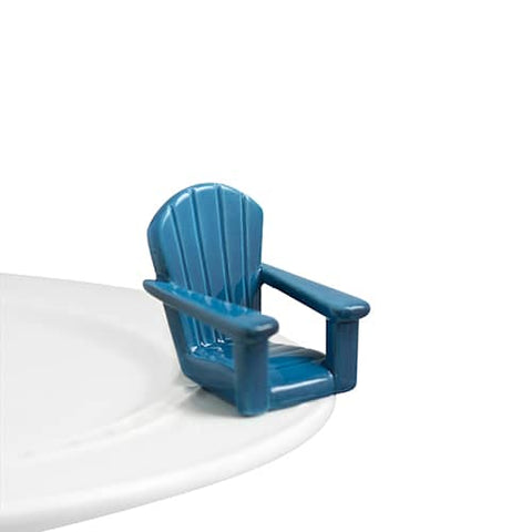 Nora Fleming Mini - chillin’ chair