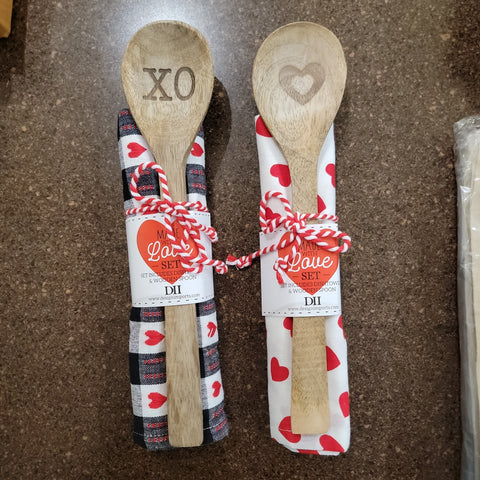 Love Dish Towel & Wood Spoon Gift Set (2 Styles)