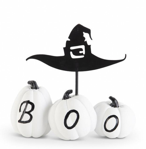 Pumpkins w/ Metal Witch Hat